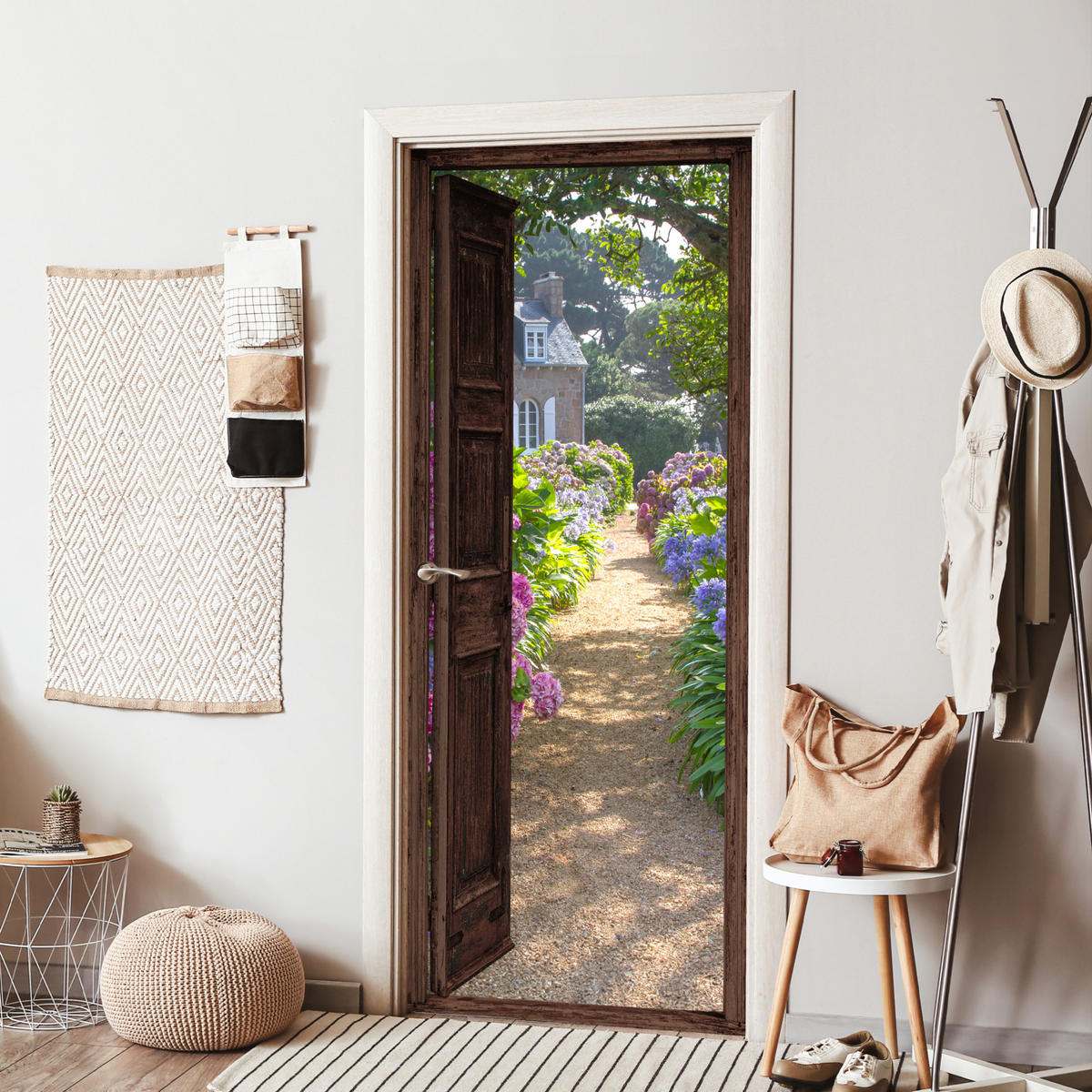 TÜRAUFKLEBER Selbstklebend - Fensterblick - Hortensie - Tür - Blumen - Natur 90x205 cm - Türtapete - Beige, Kunststoff (90/0.1cm) - MuchoWow