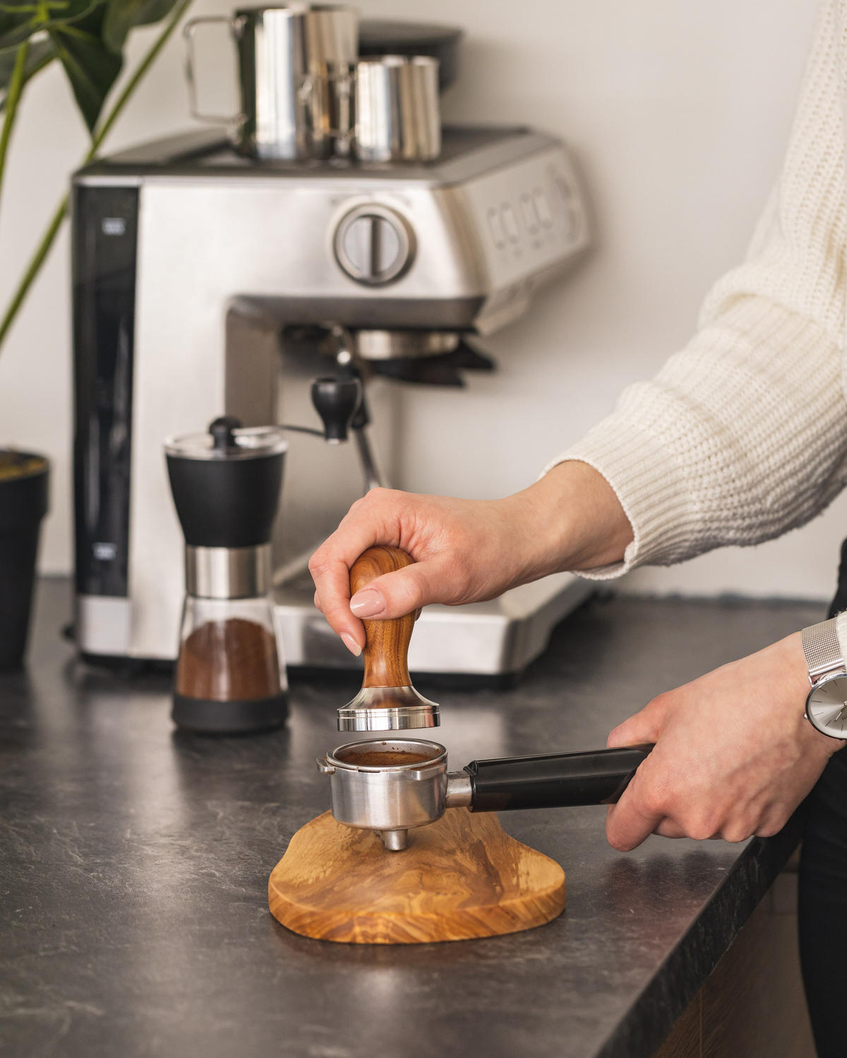 KAFFEEDAMPFER Kaffee Barista Tamper - Rosenholz - ø 5 cm - Silberfarben, Metall (2/9/6cm) - Jay Hill