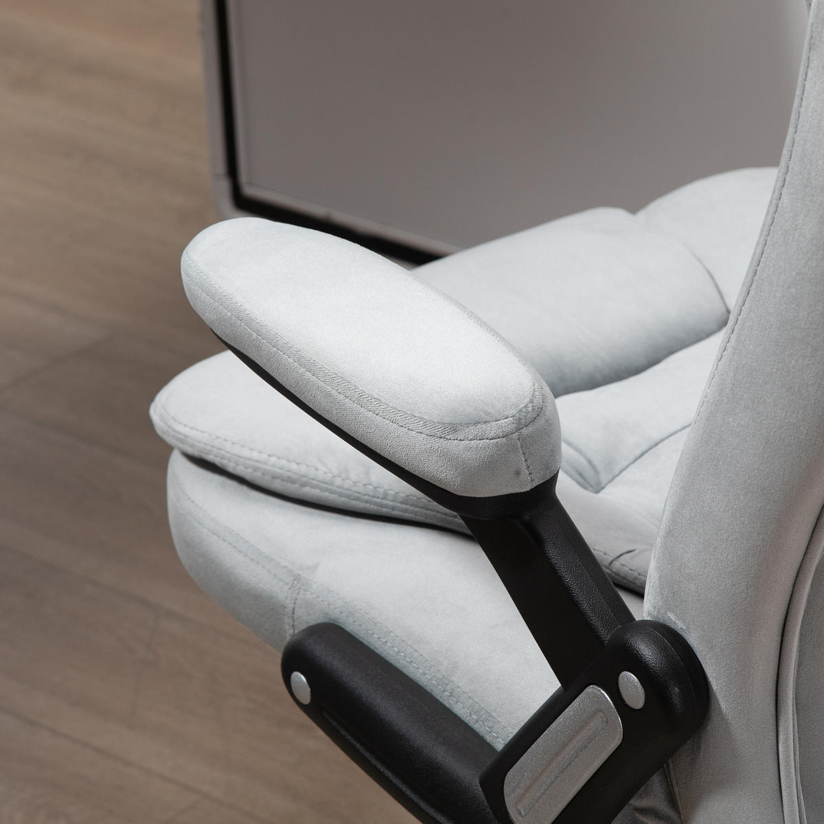 DREHSTUHL DE-06387 Mit Massagefunktion, 6 Massagepunkte, Heizfunktion, 130° neigbar Grau - Grau, Textil/Metall (74/120/67cm) - ComfortXL