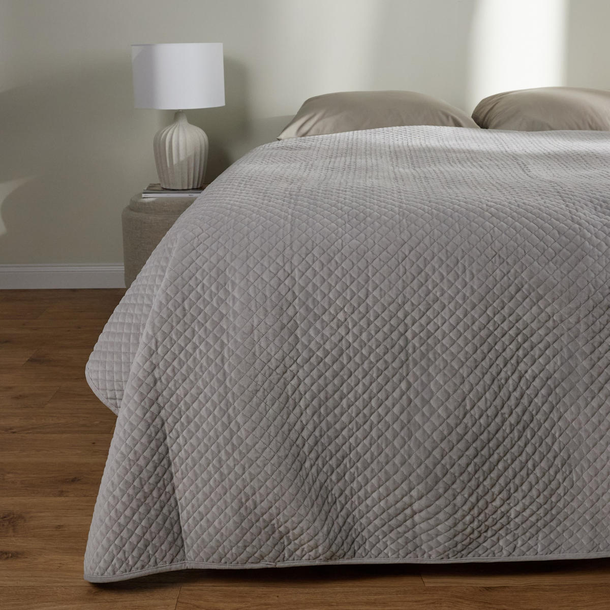 TAGESDECKE Plums - Hellgrau, Textil (200/220cm) - home&you