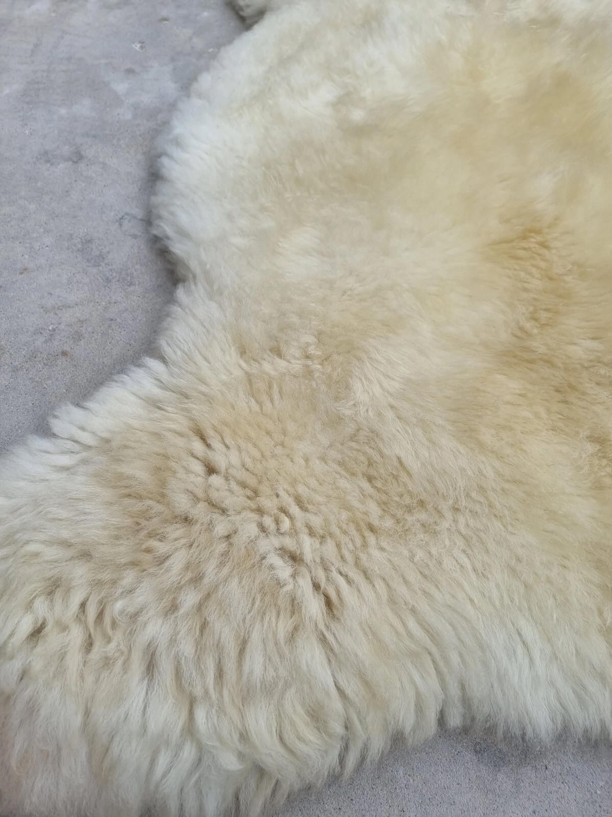 SCHAFFELL Premium Lammfell Natur ungeschoren weiche Wolle Naturweiß ca. 105 cm - Weiß, Fell (55/105cm) - Provellus