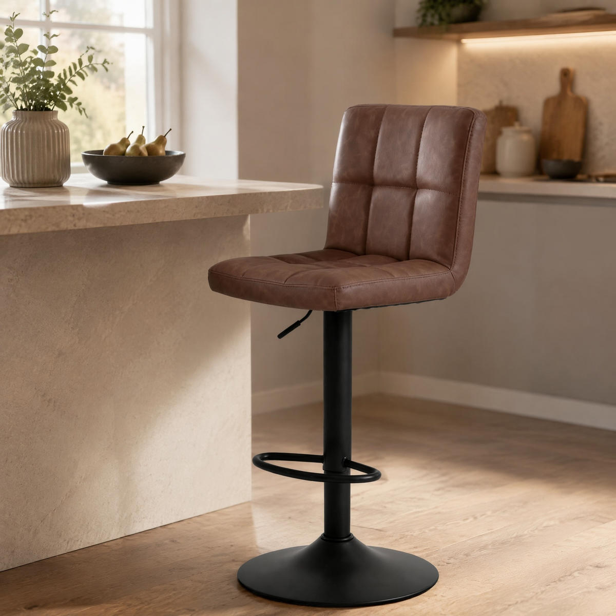 BARHOCKER mit Rückenlehne und Armlehnen, 360° drehbar, höhenverstellbar, dunkelbraun - Dunkelbraun, Metall (44/114/38cm) - MIVRAY