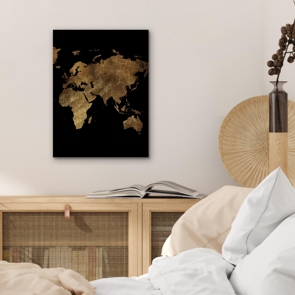 KOVOVÝ OBRAZ Mapa sveta - Zlato - Luxus - Zem - Čierna 30x40 cm - zlatá, kov (30/40cm) - MuchoWow