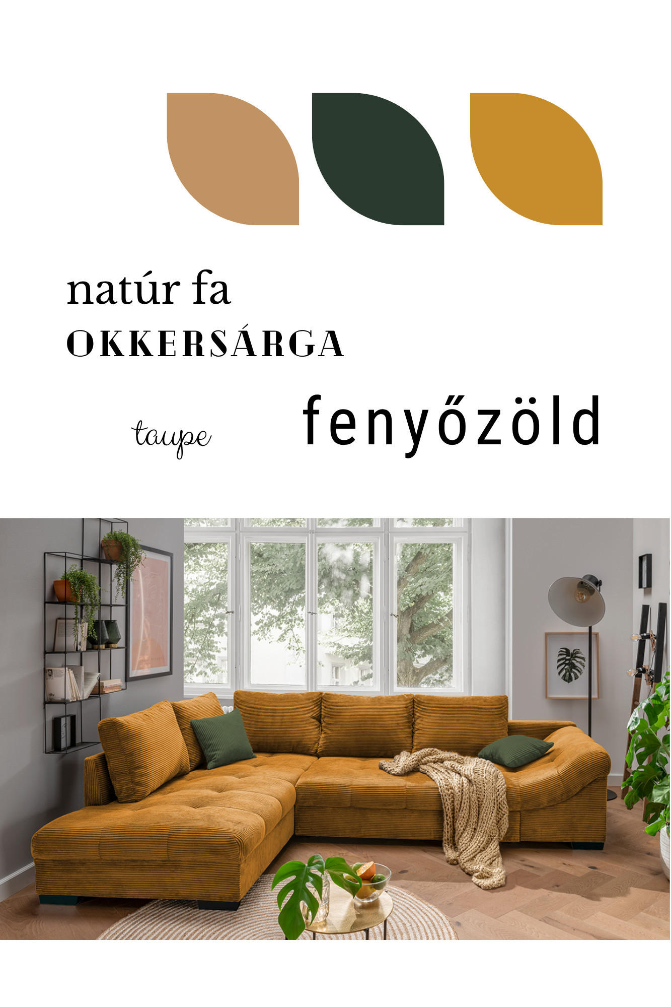 Nappali rozsdaszínű sarokkanapéval, zöld párnákkal, fekete falipolc, modern képek, háttérben többszárnyú ablak, előtérben natúr szőnyeg, kisasztal.
