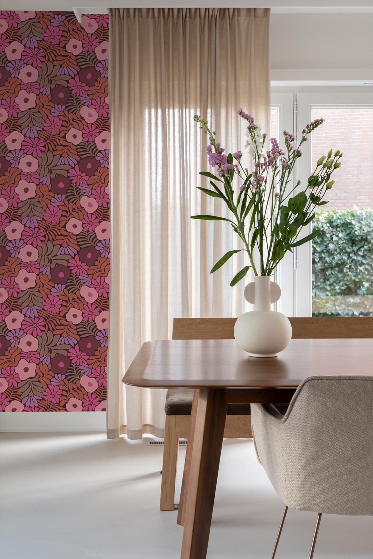 TAPETE Blumen im Matisse-Stil 53 cm x 10.05 m - Pink, Papier (53/1000cm) - ESTAhome