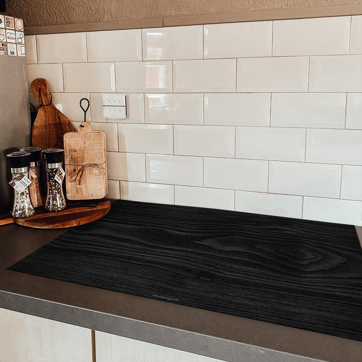 HERDABDECKPLATTE Schwarz - Holzoptik Ceranfeldabdeckung 85x52 cm - Schwarz, Kunststoff (85/52/0.2cm) - MuchoWow