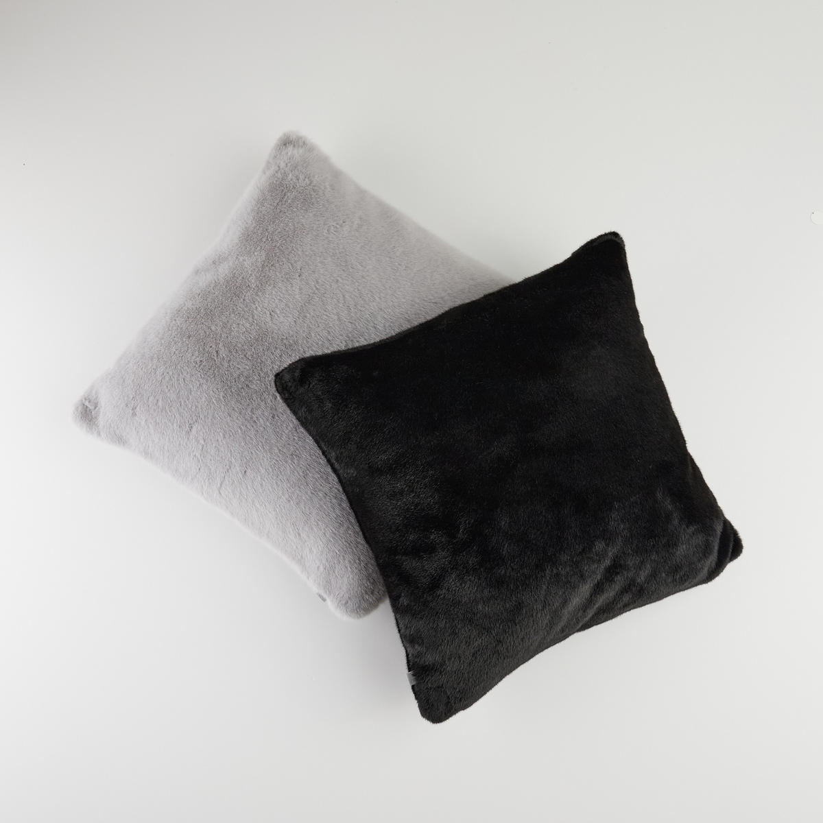 KISSENBEZUG Molinio - Hellgrau, Textil (45/45cm) - home&you
