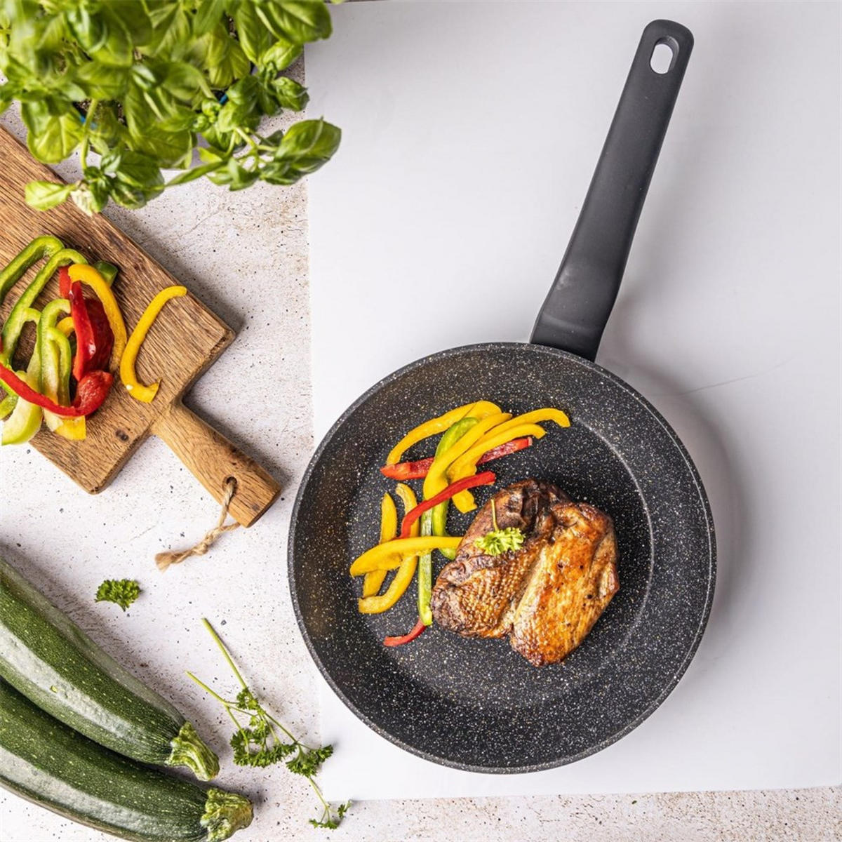 BRATPFANNE mit Marmorbeschichtung 24cm KB7664 - Schwarz, Metall (24cm) - Klausberg 