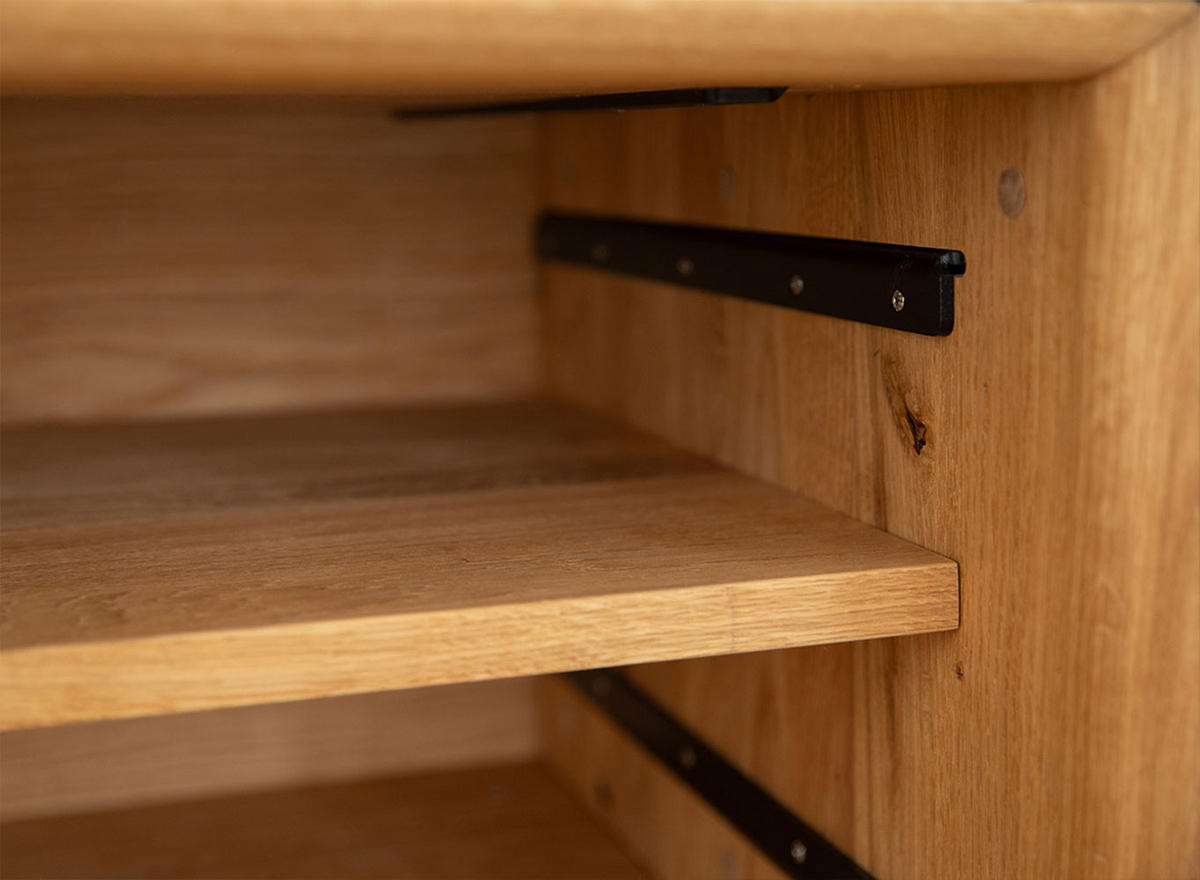 LOWBOARD Modern Loft Eiche Natur 200 / 50 / 52cm - Eichefarben/Schwarz, Holz/Metall (200/52/50cm) - Feldmann-Wohnen