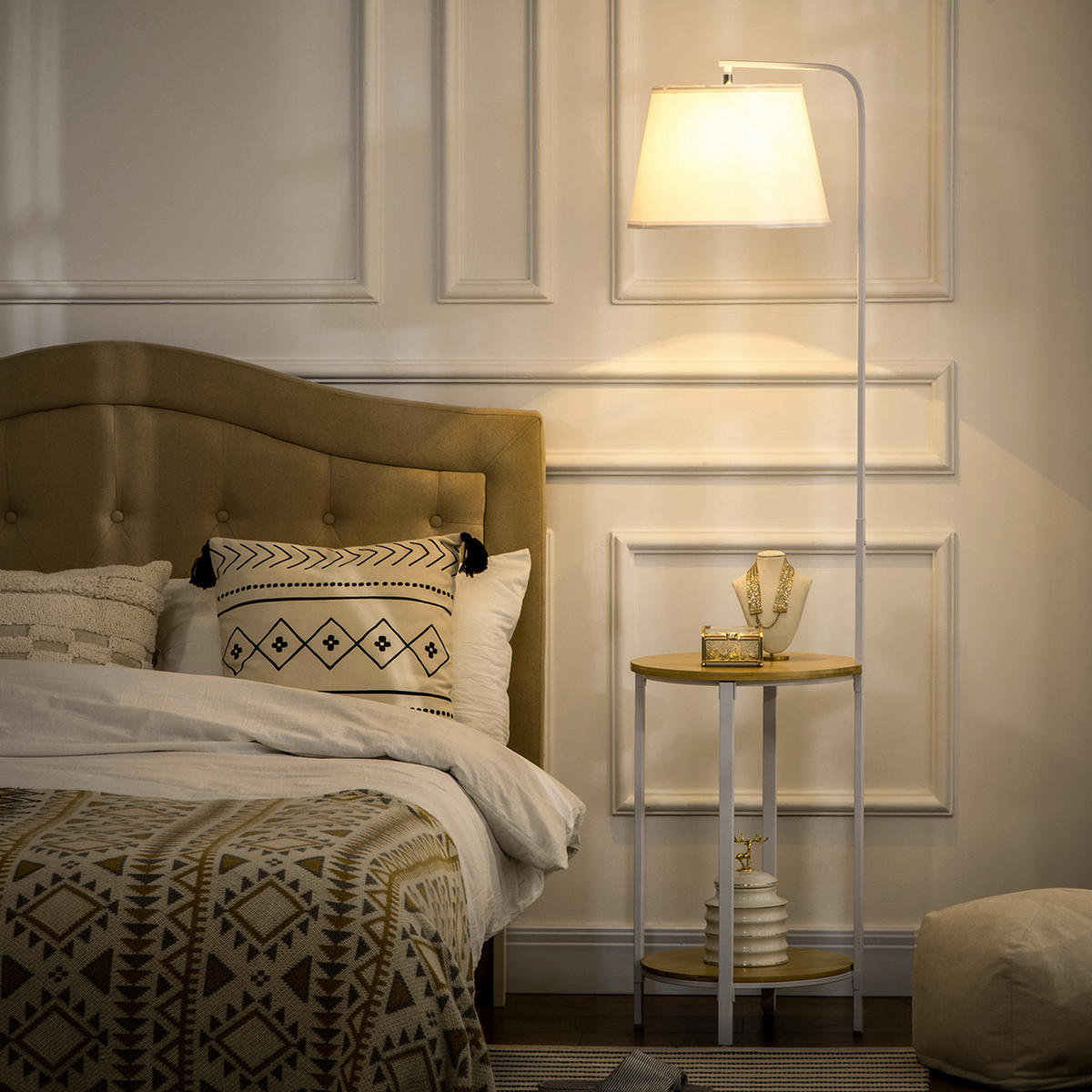 STEHLEUCHTE, Standlampe mit 2 Ablagen, 40 W Stehlampe, Standleuchte, Metall - Weiß, Metall (43/39.5/162cm) - HOMCOM
