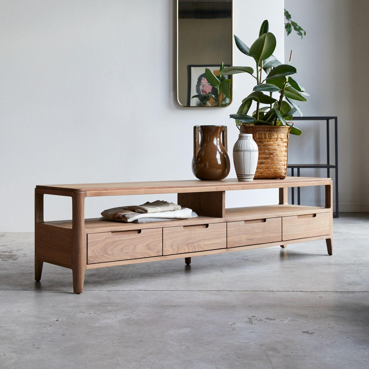 TV-SCHRANK Arto Dunkelbraun aus Walnuss - Dunkelbraun, Holz (180/45/40cm) - Tikamoon