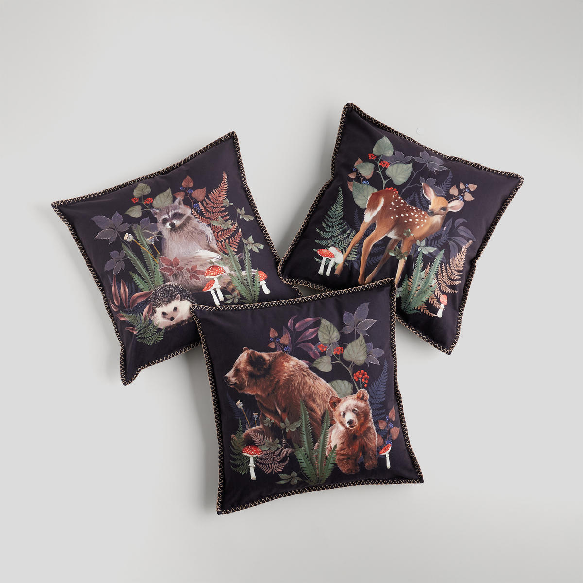 KISSENBEZUG Wildes deer - Dunkelblau, Textil (45/45cm) - home&you