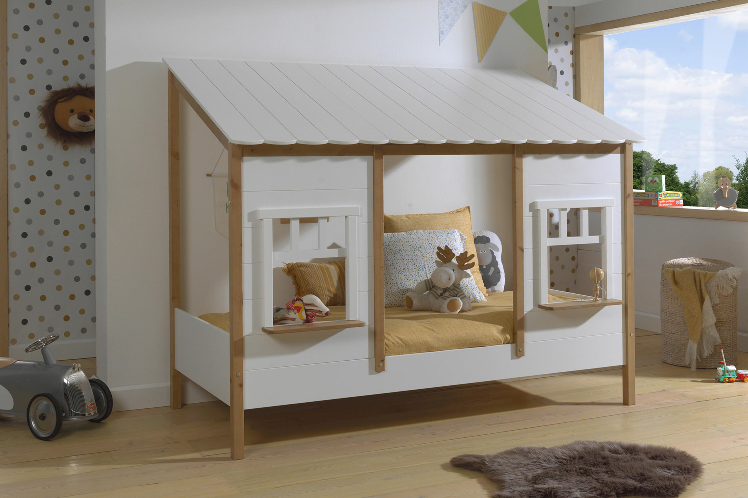 Kinderbett als Haus