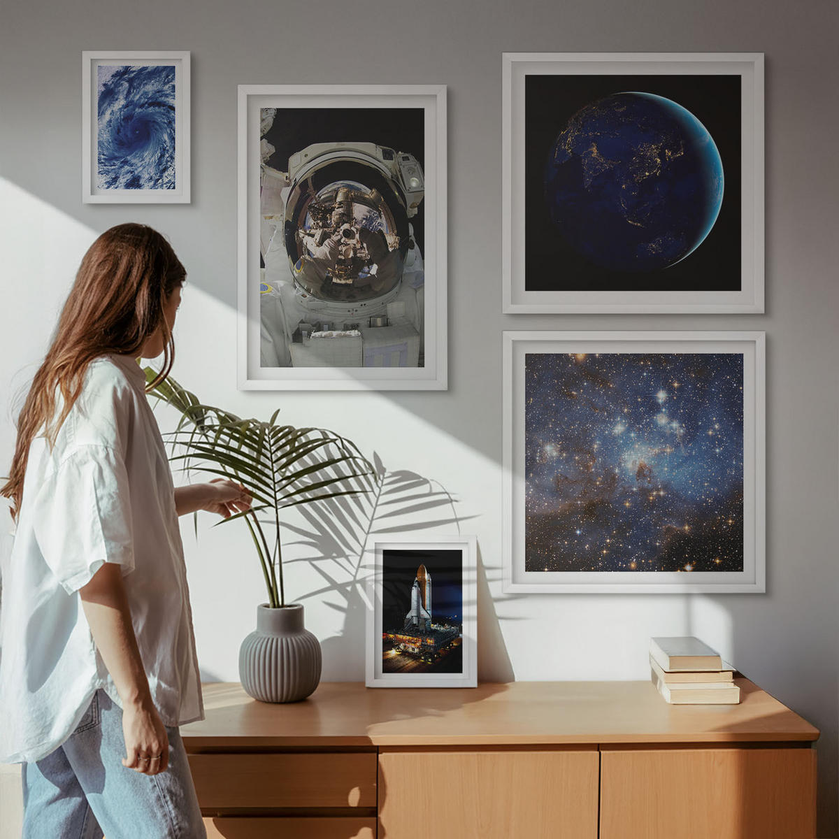 BILDER SET 5er Set - 50x50 cm & 20x30 cm & 40x60 cm Weißer Rahmen - Weltraum Erde Astronaut Rakete - Weiß, Kunststoff (40/60cm) - TULUP