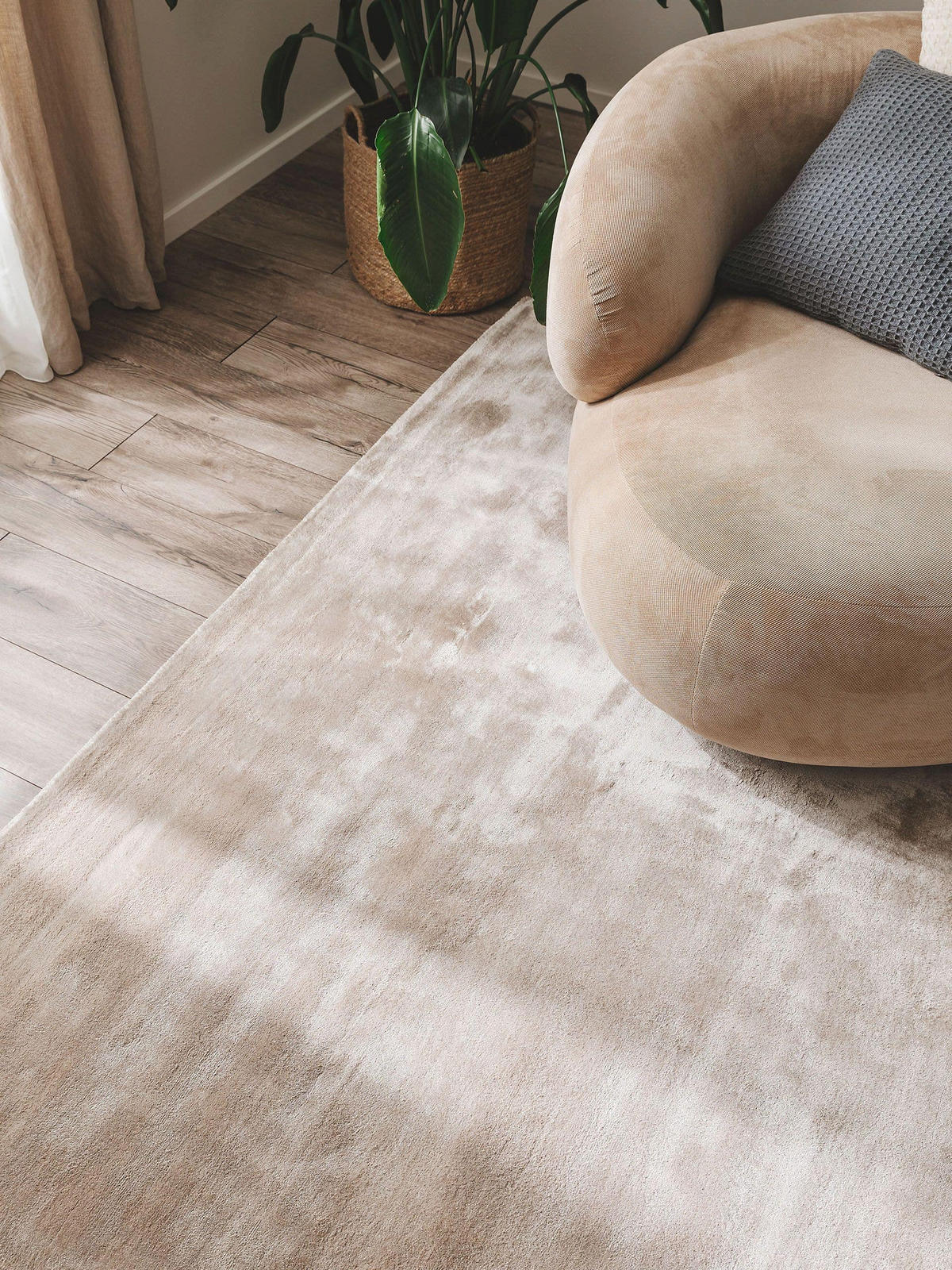 VISKOSETEPPICH Nela Taupe 120x170 cm - Taupe, Textil (120/170cm) - benuta Pure