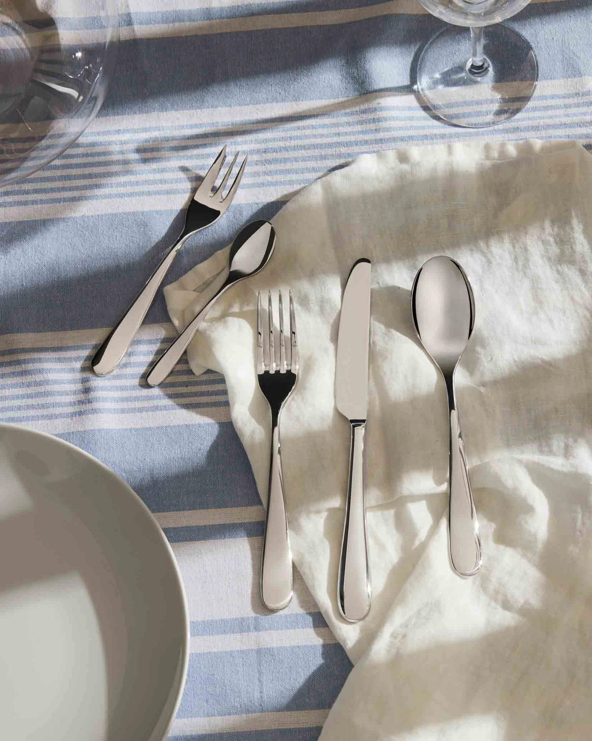 BESTECKSET Nuovo Milano - 5180S30 - 30-teilig - von Ettore Sottsass - Silberfarben, Metall - Alessi