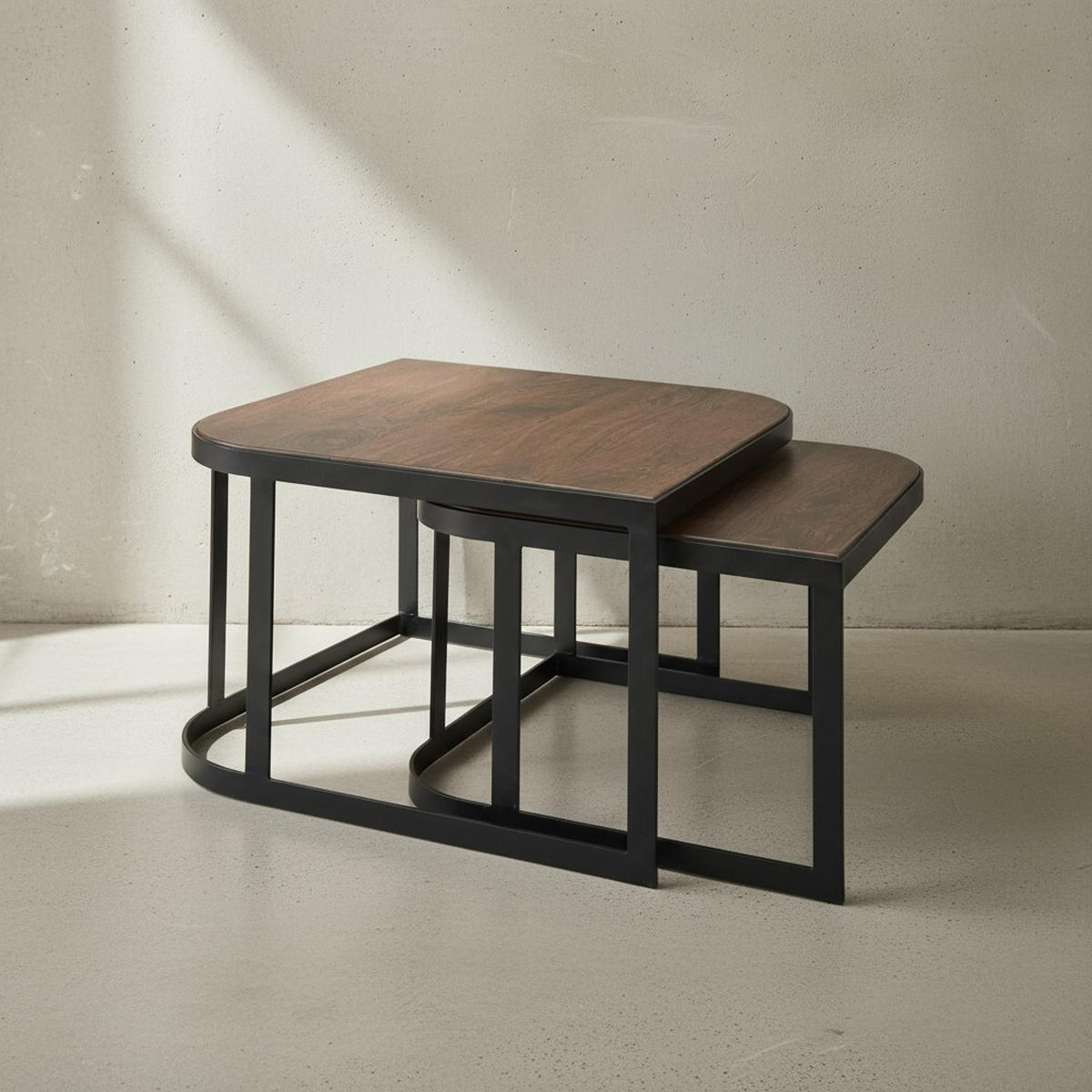 BEISTELLTISCH 2er Set Mango Massivholz Eisen Abgerundete Ecken TIMAVO, Schwarz - Schwarz, Holz/Metall (60/60/40cm) - KADIMA DESIGN