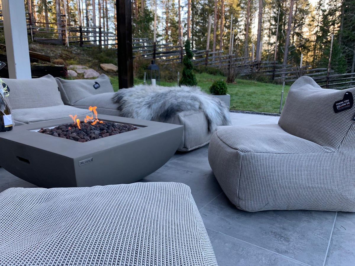 FEUERTISCH Westport Gasfeuerstelle aus GF-Beton 87/87/36 cm - Hellgrau, Naturmaterialien (86/36/86cm) - Elementi