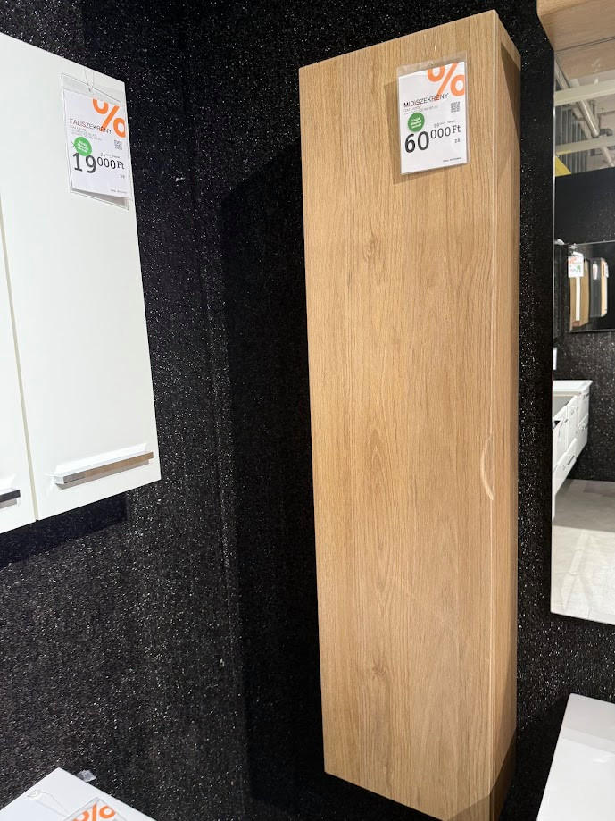 FALISZEKRÉNY SOHO-BUDAÖRS OUTLET - Xora