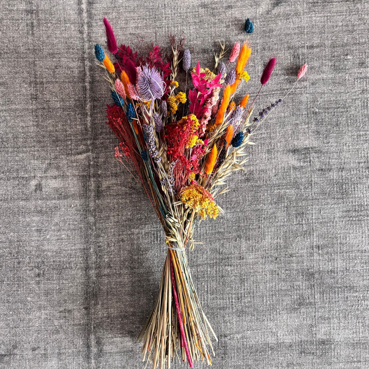 BUNTE Wiese - Trockenblumenstrauß für mehr Farbe in deinem Leben - 40 cm - Naturfarben, Naturmaterialien (40cm) - Lykke & You