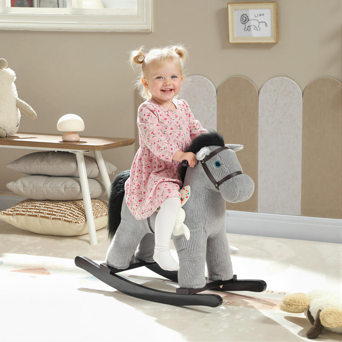 SCHAUKELPFERD DE-18250 mit Sound & Stoffpuppe, grau - Grau, Textil (26/55/71cm) - ComfortXL