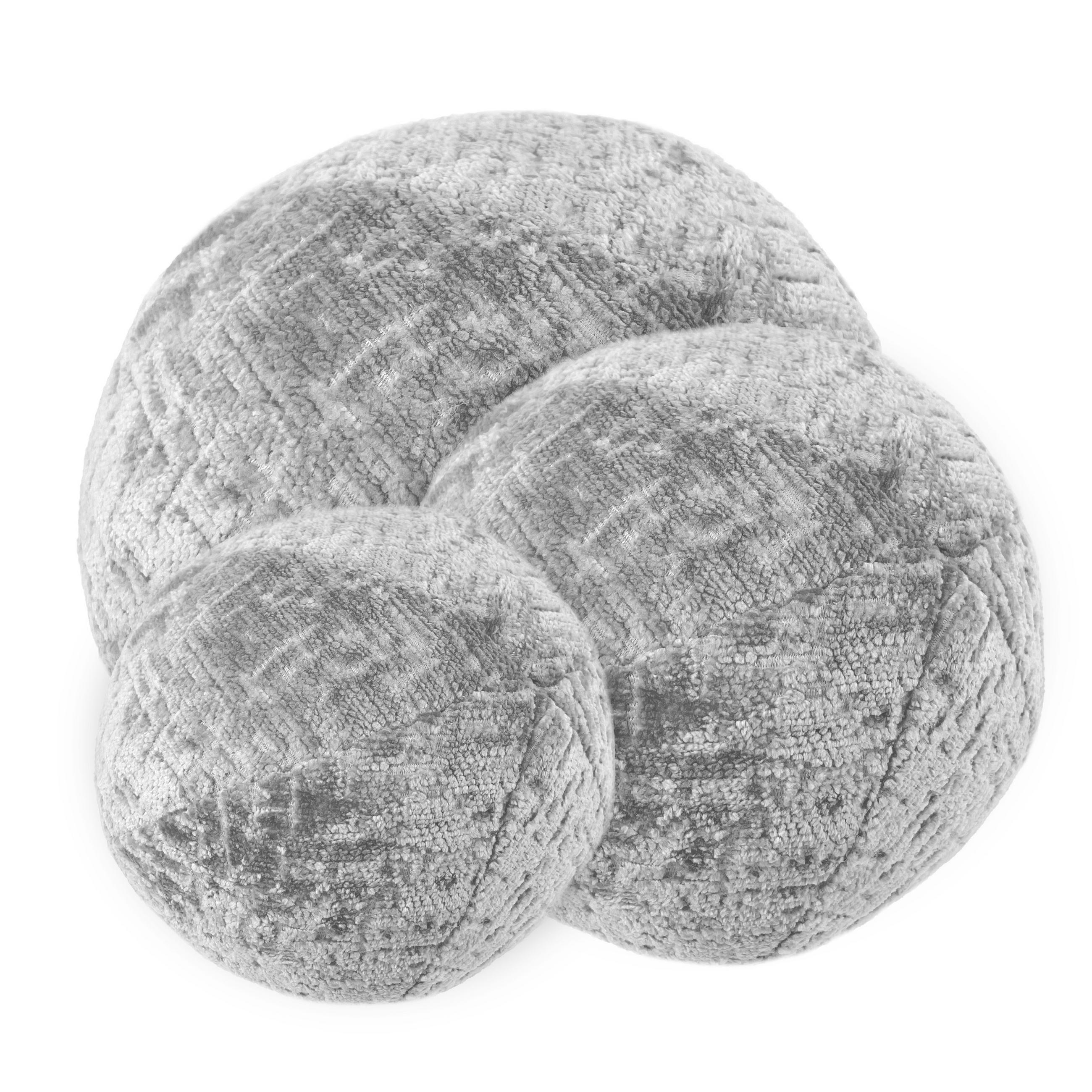 SET AUS DREI ZIERKISSEN Happy Pill Grau 13/20/30 cm - Grau, Textil (30/30cm) - Maison de Reve