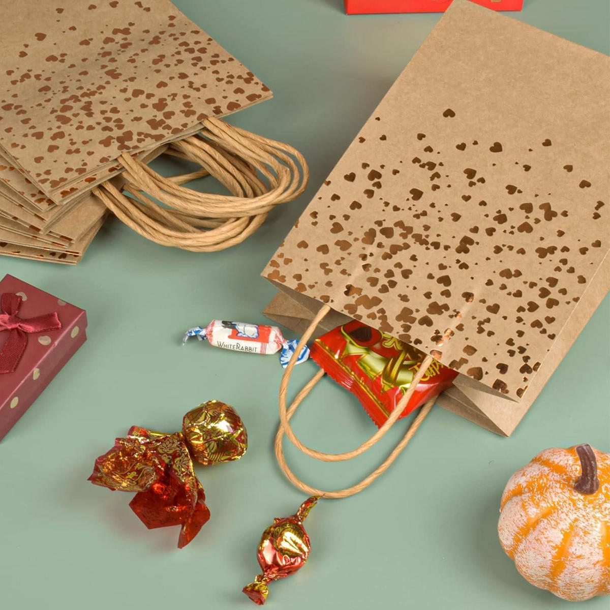 GESCHENKTÜTEN 10-teiliges Set mit Herz-Verzierung 21 x 15 cm - Bronzefarben, Papier (8/21/15cm)