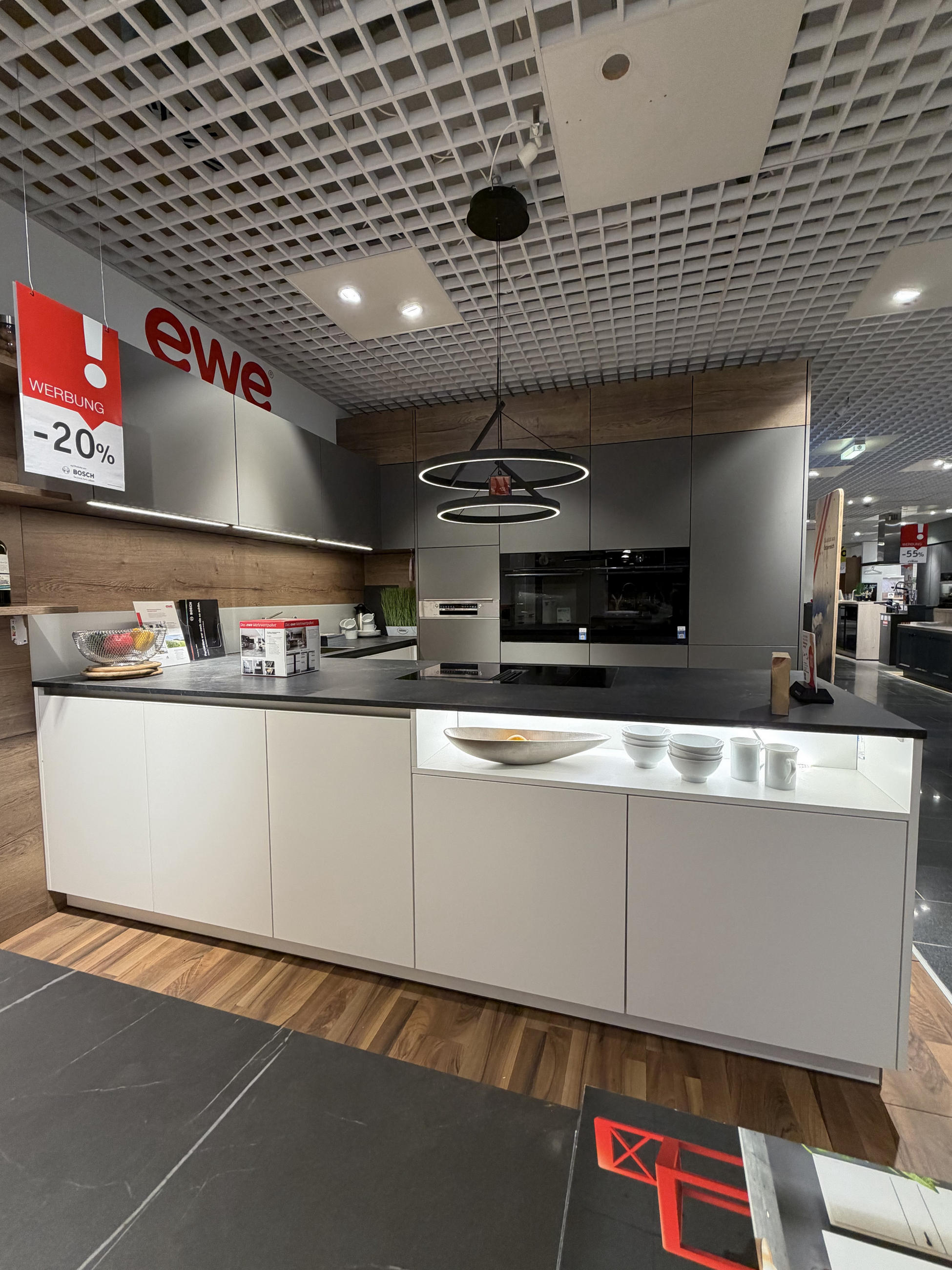 AUSSTELLUNGSKÜCHE ewe - EWE