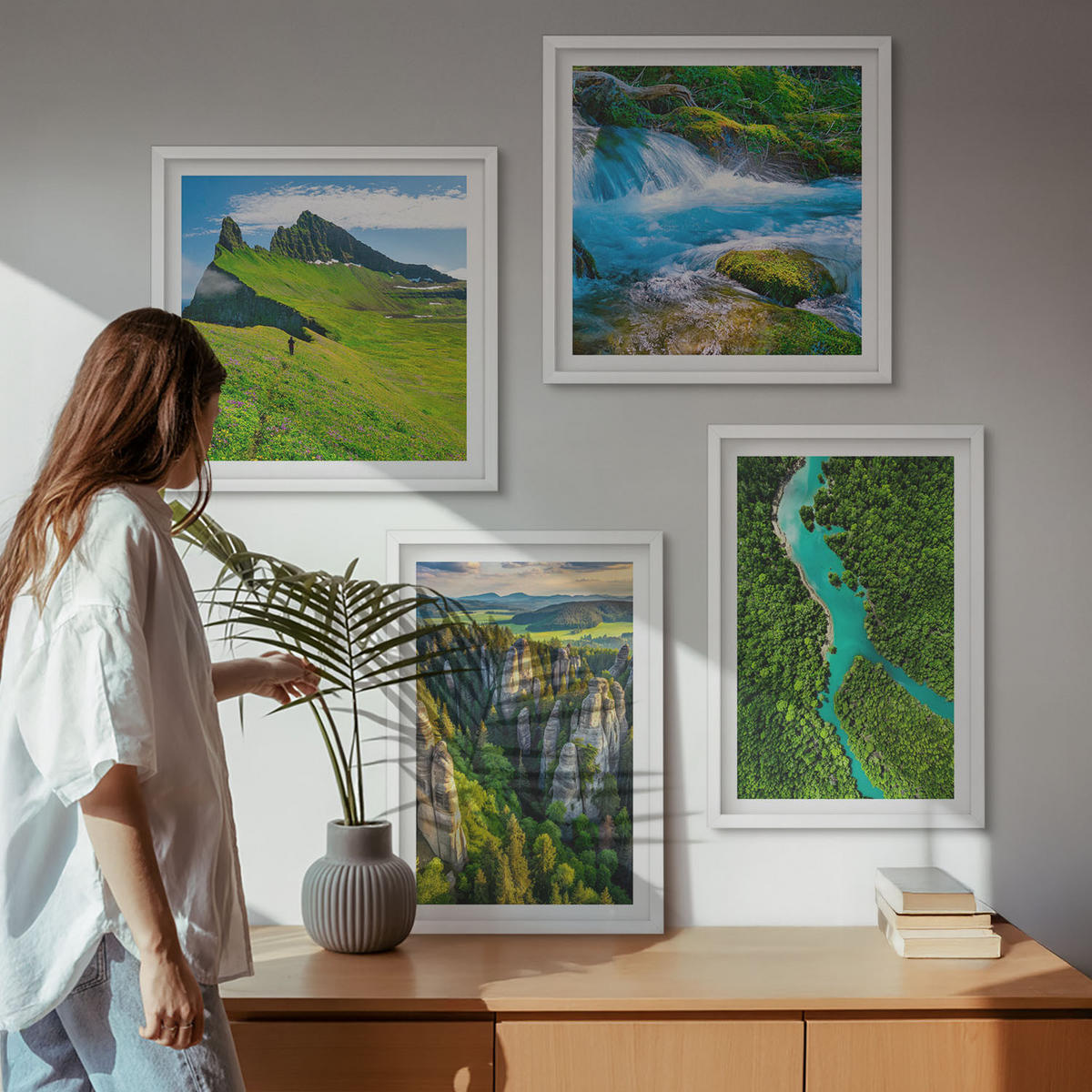 BILDER SET 4er Set - 50x50 cm & 40x60 cm Weißer Rahmen - Grüne Berge, Flussfelsen - Weiß, Kunststoff (50/50cm) - TULUP