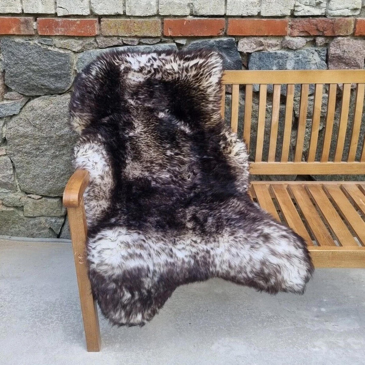 SCHAFFELL Premium Lammfell Natur ungeschoren weiche Wolle Schwarz geflammt ca. 105 cm - Schwarz Hochglanz, Fell (55/105cm) - Provellus