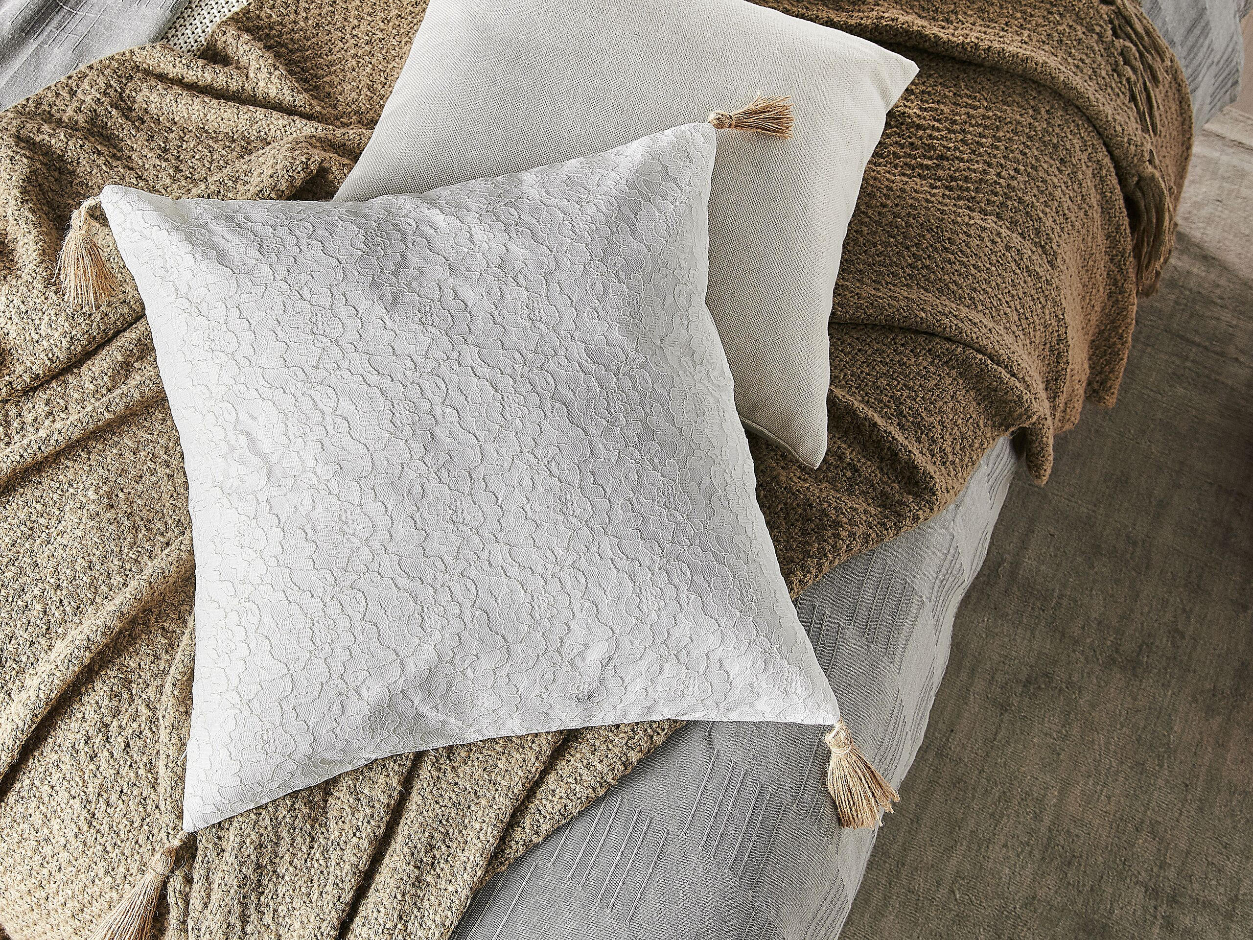 DEKOKISSEN 2er-Set Hellbeige 45/45 cm Azalea - Beige, Textil (45/45cm) - Beliani