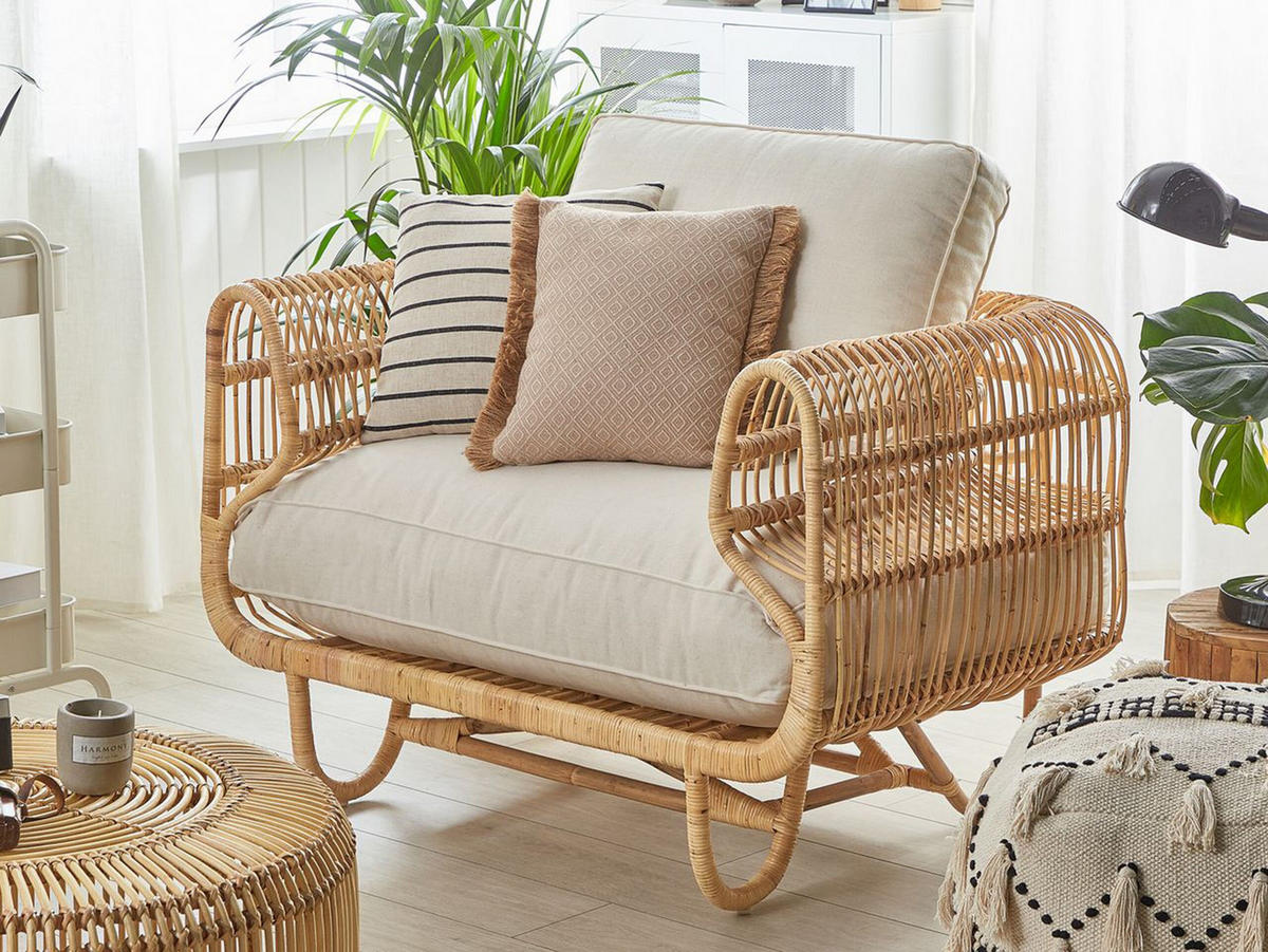 GARTENSESSEL Rattan natürlich Auflage helles Beige Dolcedo - Beige/Naturfarben, Naturmaterialien (93/73/80cm) - Beliani
