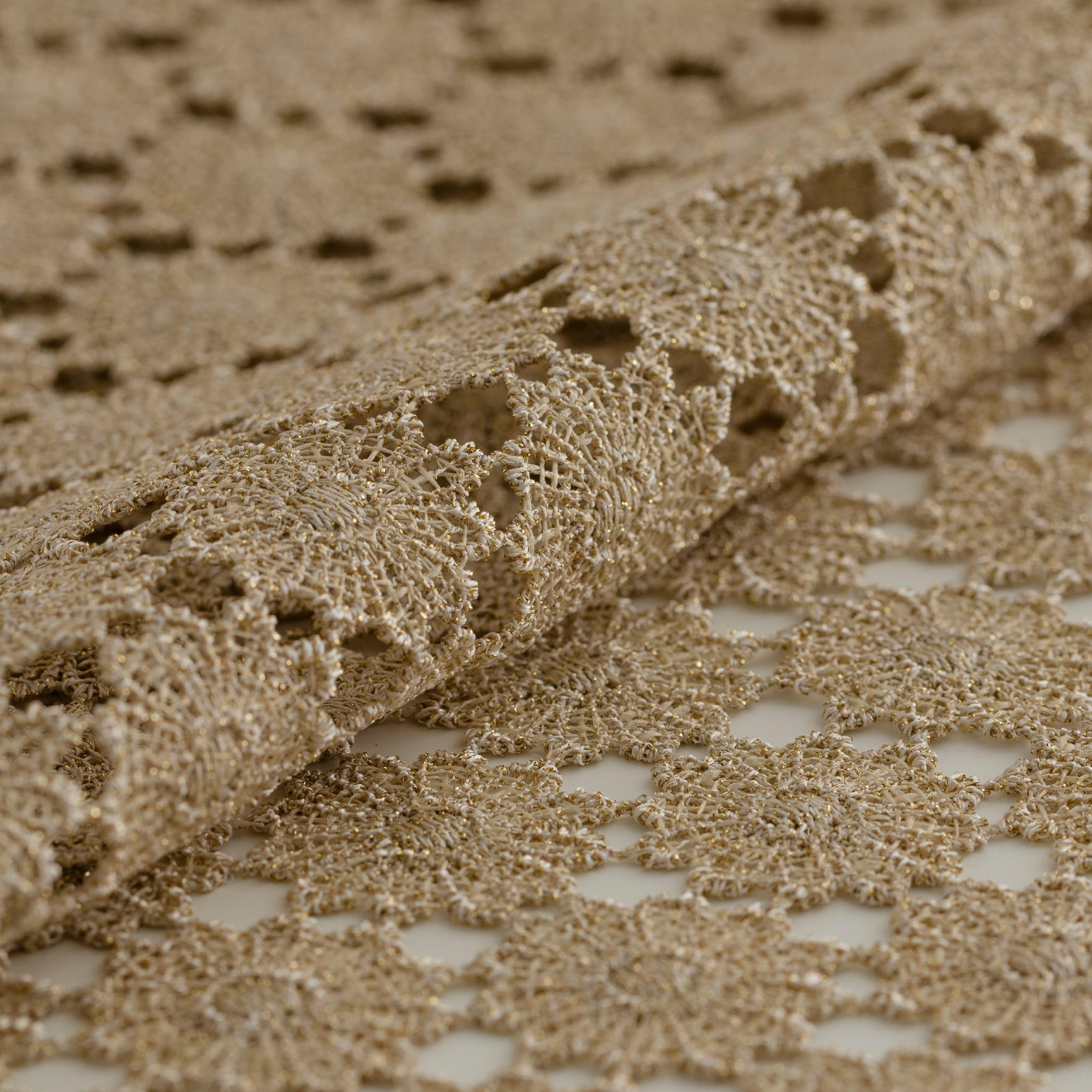TISCHLÄUFER Douglasa - Goldfarben, Textil (180/35/1cm) - home&you