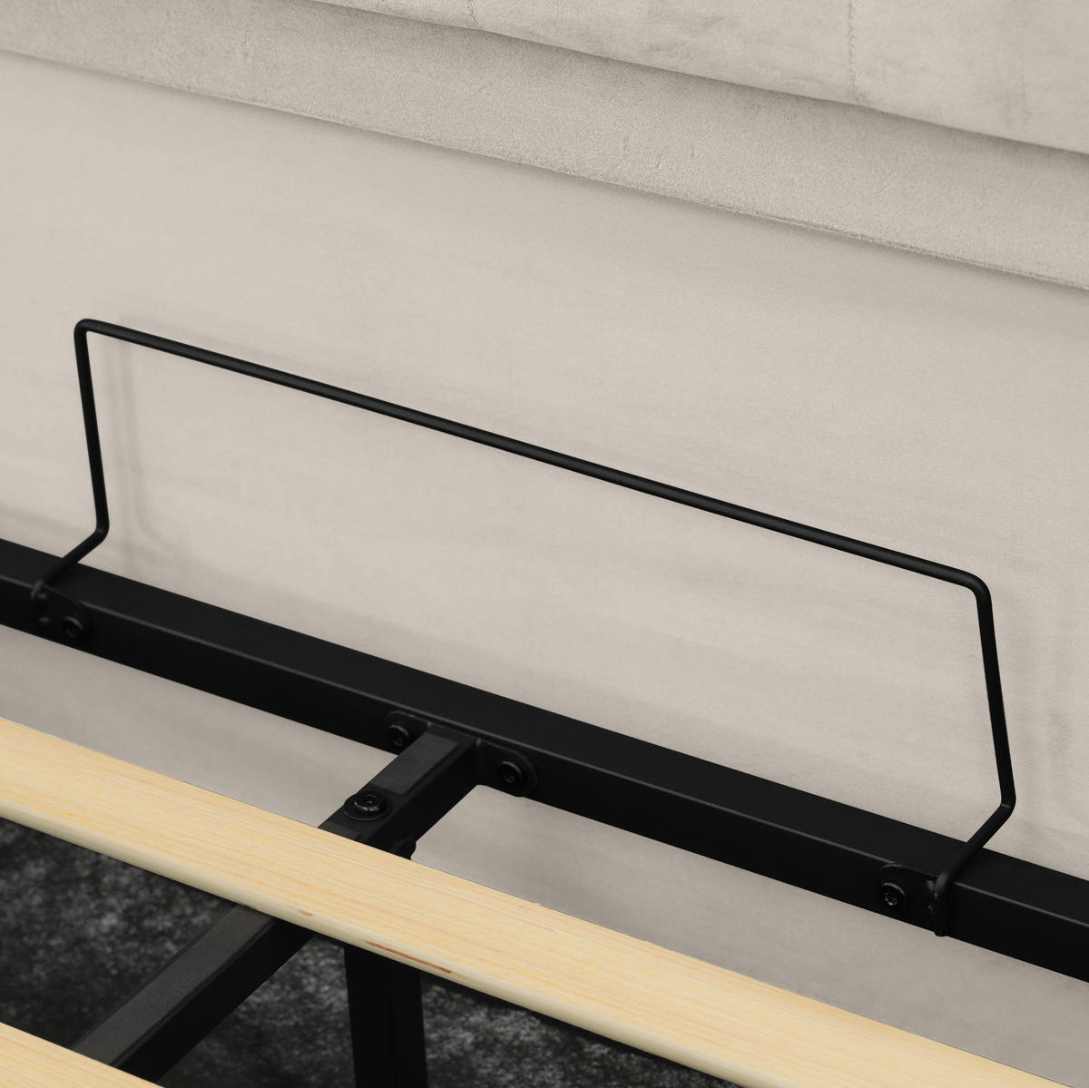 POLSTERBETT mit LED, Stauraum und Ladestation 140x200 cm Samt Beige inkl. Matratze - Beige, Metall (140/200cm) - Meubliv