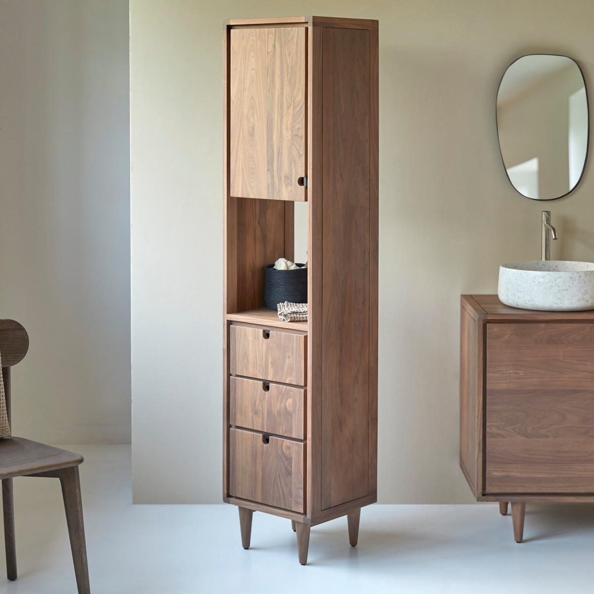 HOCHSCHRANK Jonàk Dunkelbraun aus Walnuss - Dunkelbraun, Holz (40/180/35cm) - Tikamoon