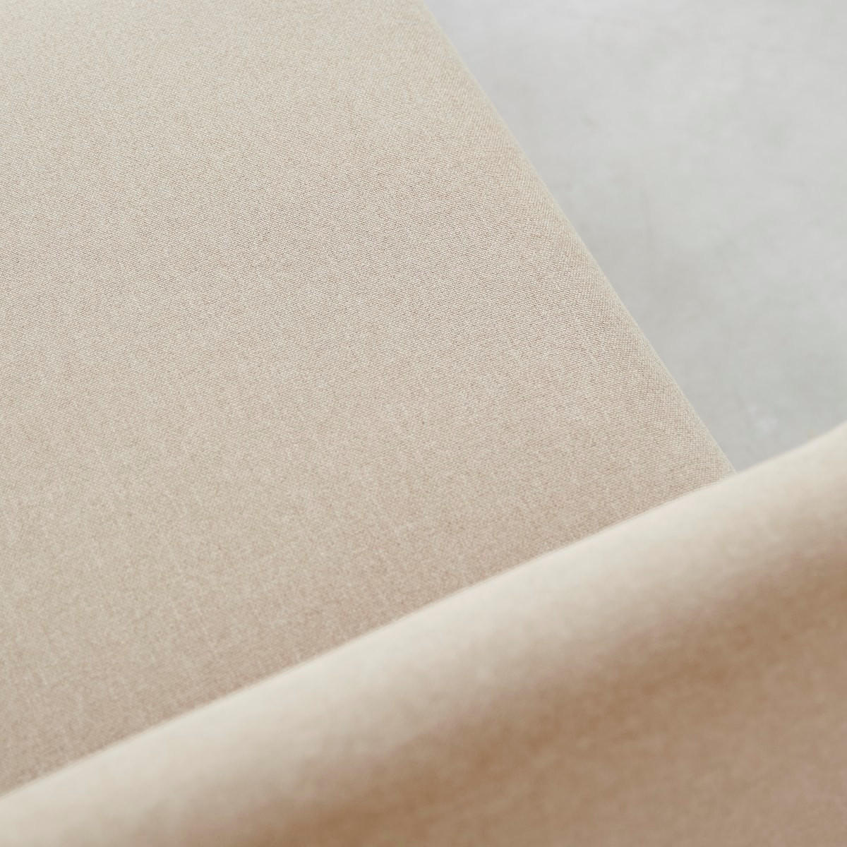 SOFA Bjorn Beige aus Stoff - Beige, Textil (155/70/82cm) - Tikamoon