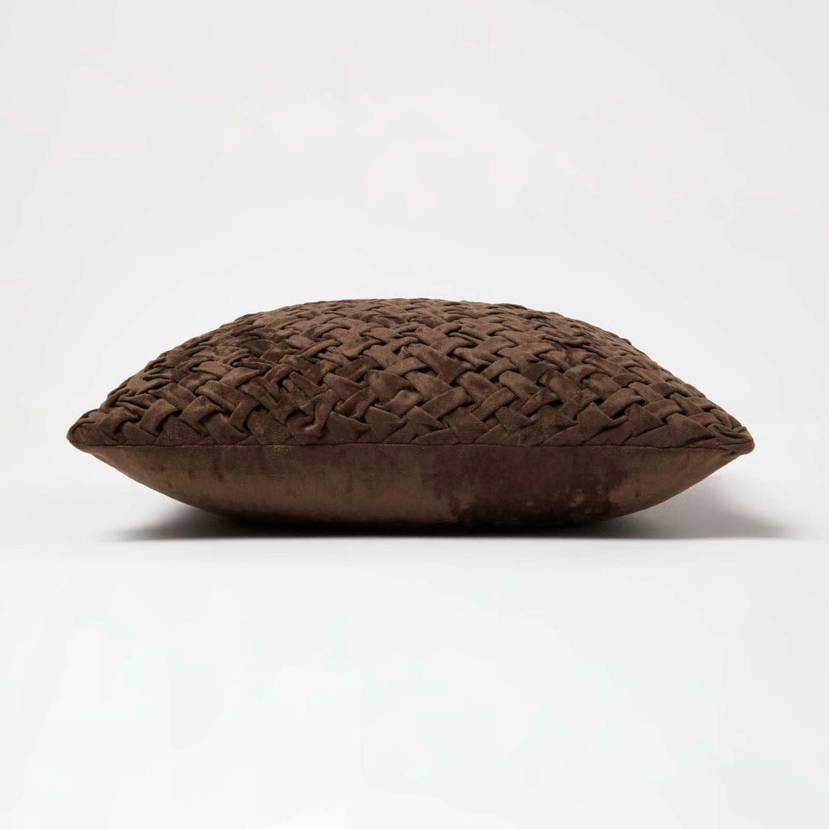 SAMTKISSEN Sofia braun 45/45 cm in Flechtoptik - Dunkelbraun, Textil (45/45cm) - Homescapes