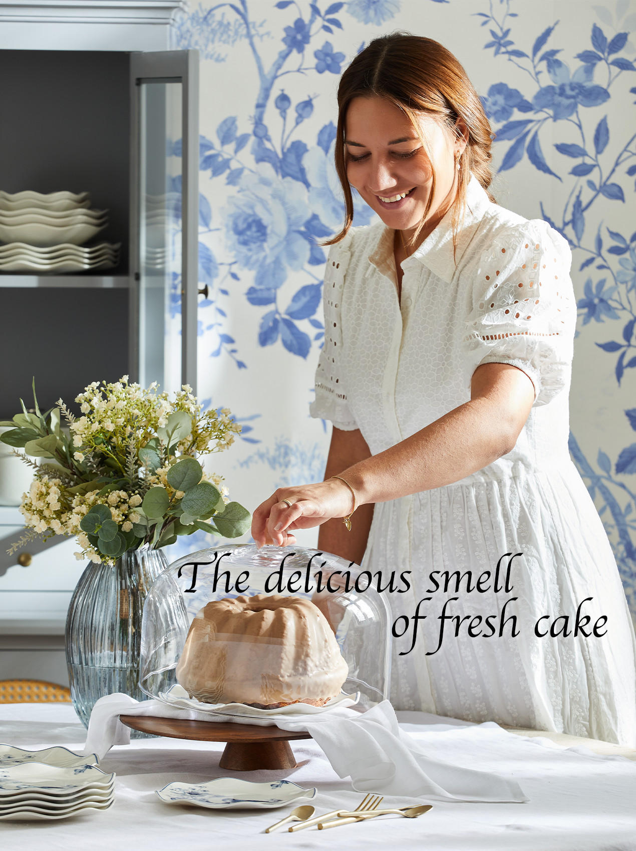 The delicious smell of fresh cake