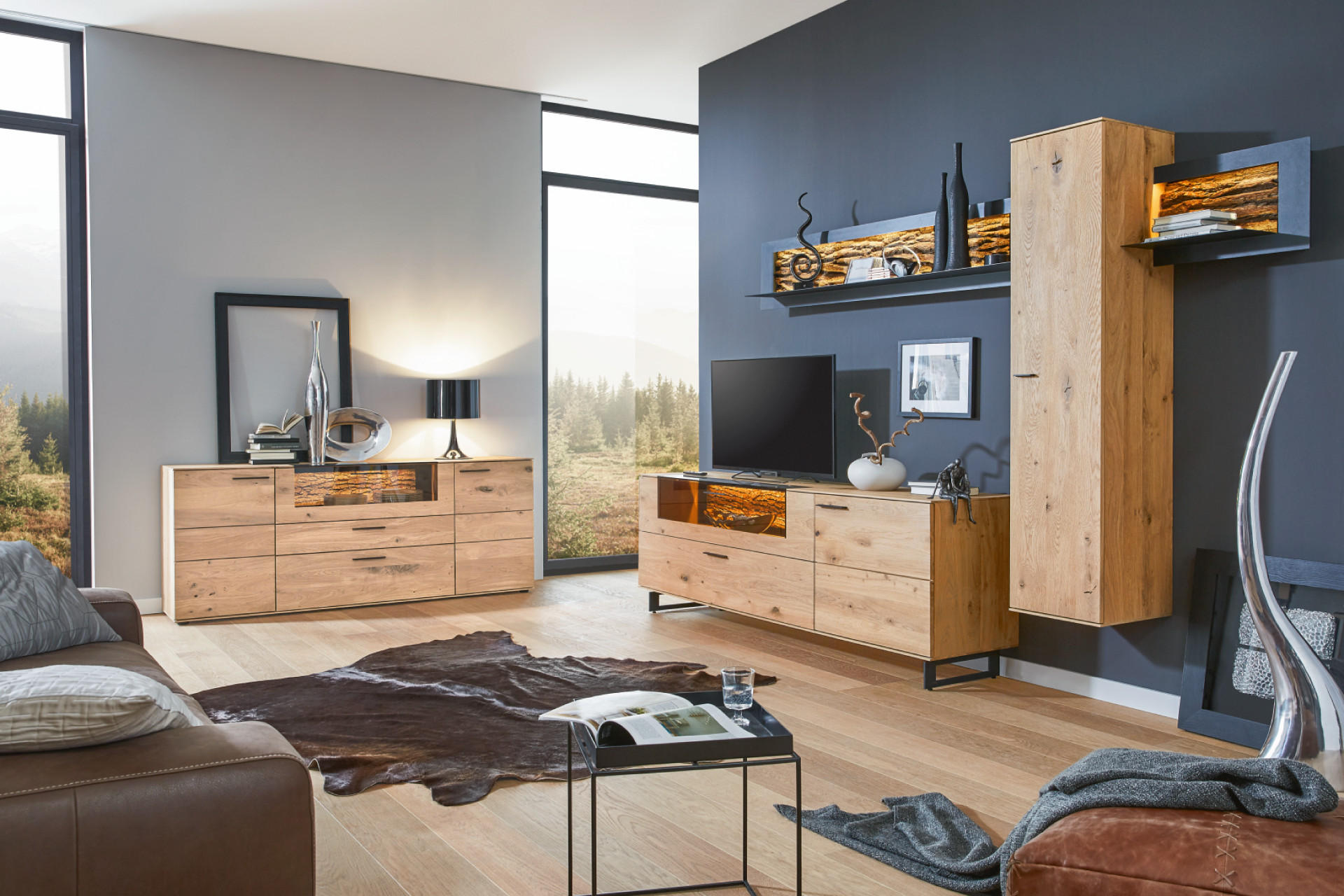 trendmaterial: holzmöbel im wohnzimmer