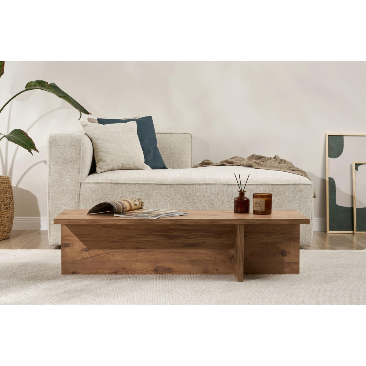 COUCHTISCH mit rechteckiger Platte und asymmetrischem Fuß L120 cm - HARBOR - Eichefarben, Holzwerkstoff (50/45/30cm) - Calicosy