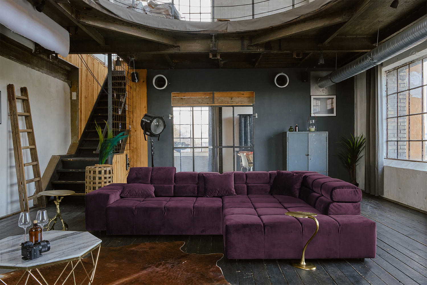 ECKSOFA MIT MOTORISCHEM SITZVORZUG NEVADA Violett Velvet - Violett/Schwarz, Textil (319/215cm) - KAWOLA