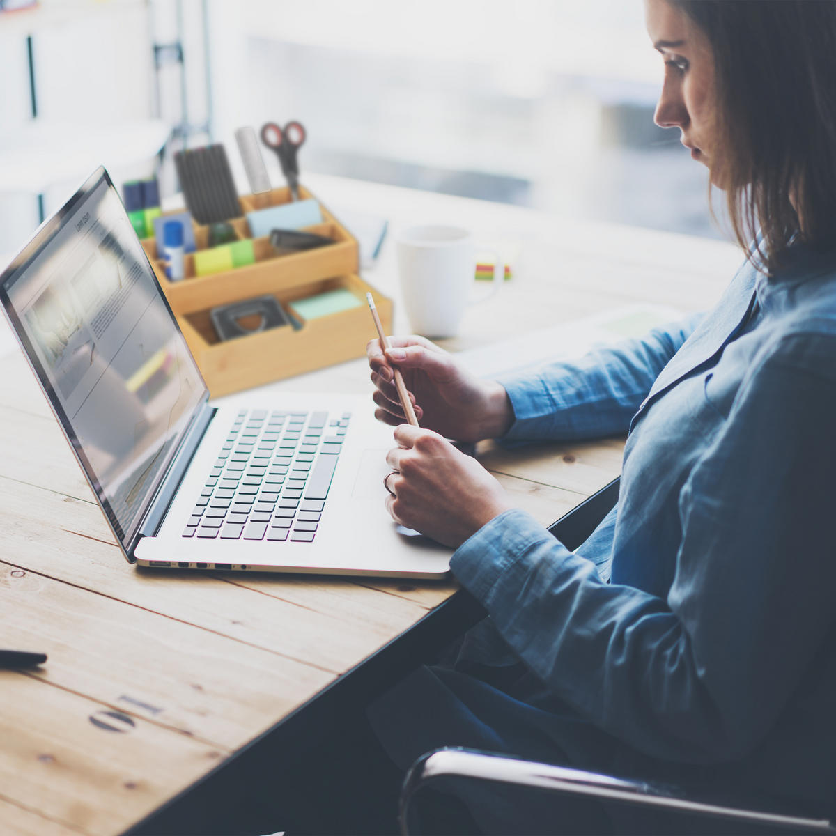 SCHREIBTISCHORGANIZER - Hellbraun, Holz/Holzwerkstoff (16.5/28/15cm) - Relaxdays