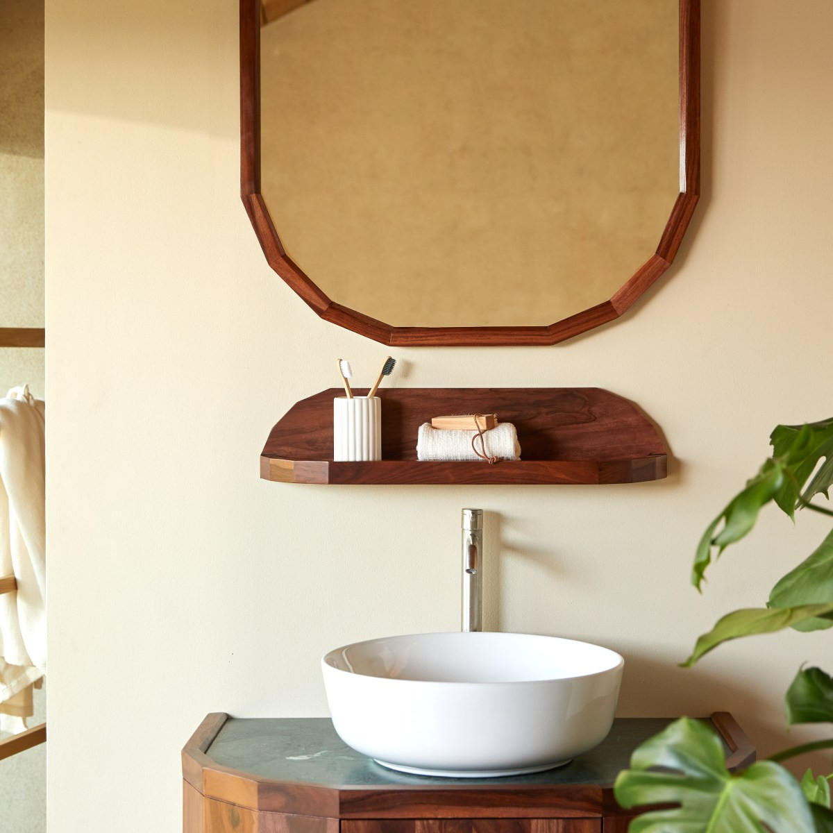 BADREGAL Jade Braun aus Palisander - Braun, Holz (62/14/13cm) - Tikamoon