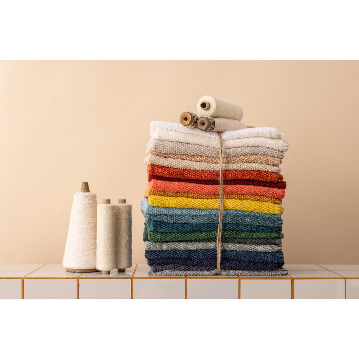 HANDTUCH Bora perlweiß 50 x 100 cm - Hellgrau, Textil (50/100cm) - Vivaraise