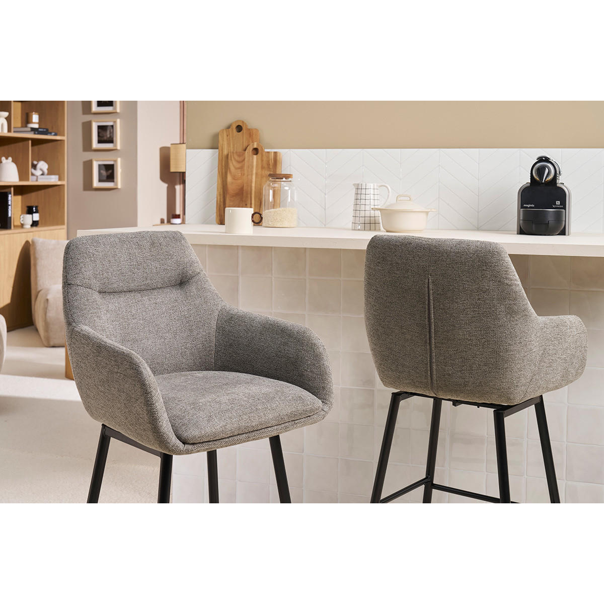 BARHOCKER 360° in hellgrauem Samt-Effekt Stoff und Metall H65.5 cm (2er-Set) ALESS - Grau, Textil (53.7/95.5/52.5cm) - Miliboo