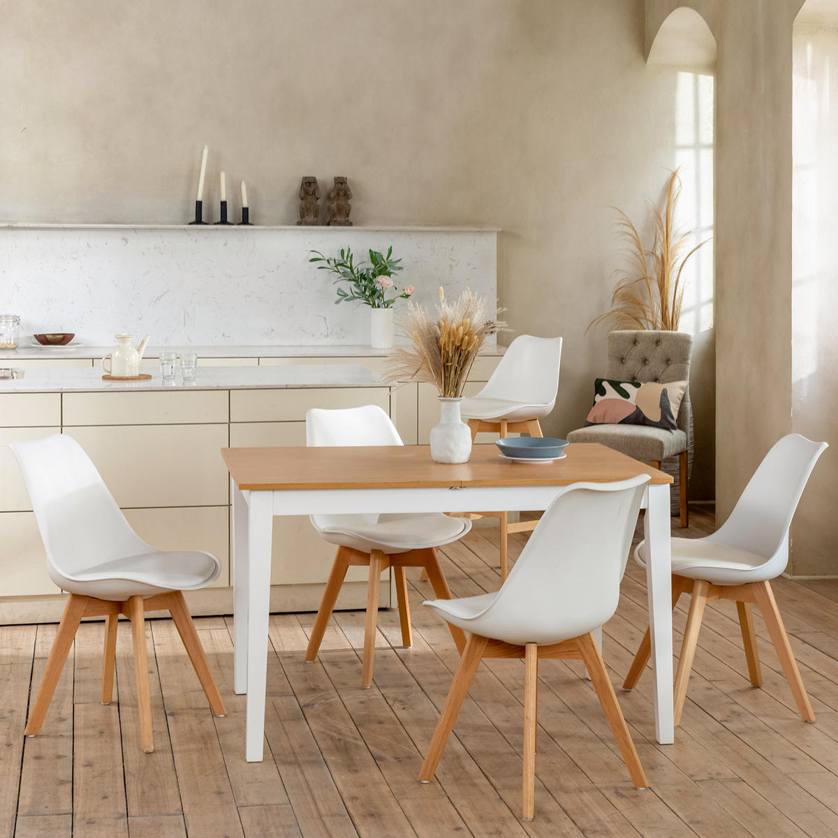 ESSZIMMERSTUHL 4er-Set Kunststoff, Holzbeine,Weiß - Eichefarben/Weiß, Holz/Kunststoff (42/82/47cm) - Urban Meuble