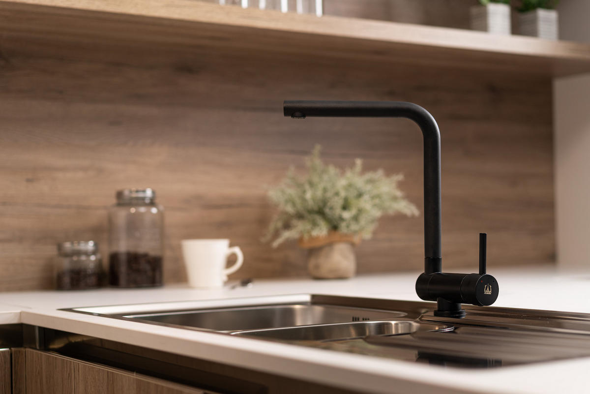 VORFENSTER-KÜCHENARMATUR, Umklappbar 6 CM, Schwarz Matt, 360° schwenkbar - Schwarz, Metall (20/31.3/20cm) - VIZIO