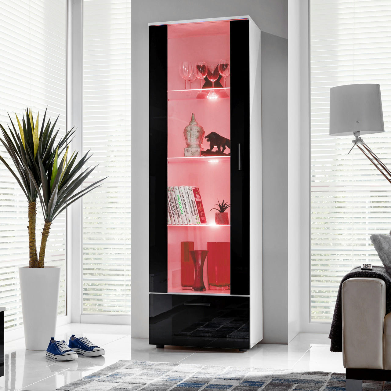 VITRINE ALESSANDRIA, Schwarz, LED Mehrfarbige - Schwarz/Weiß, Glas/Holzwerkstoff (60/192/42cm) - Komodee