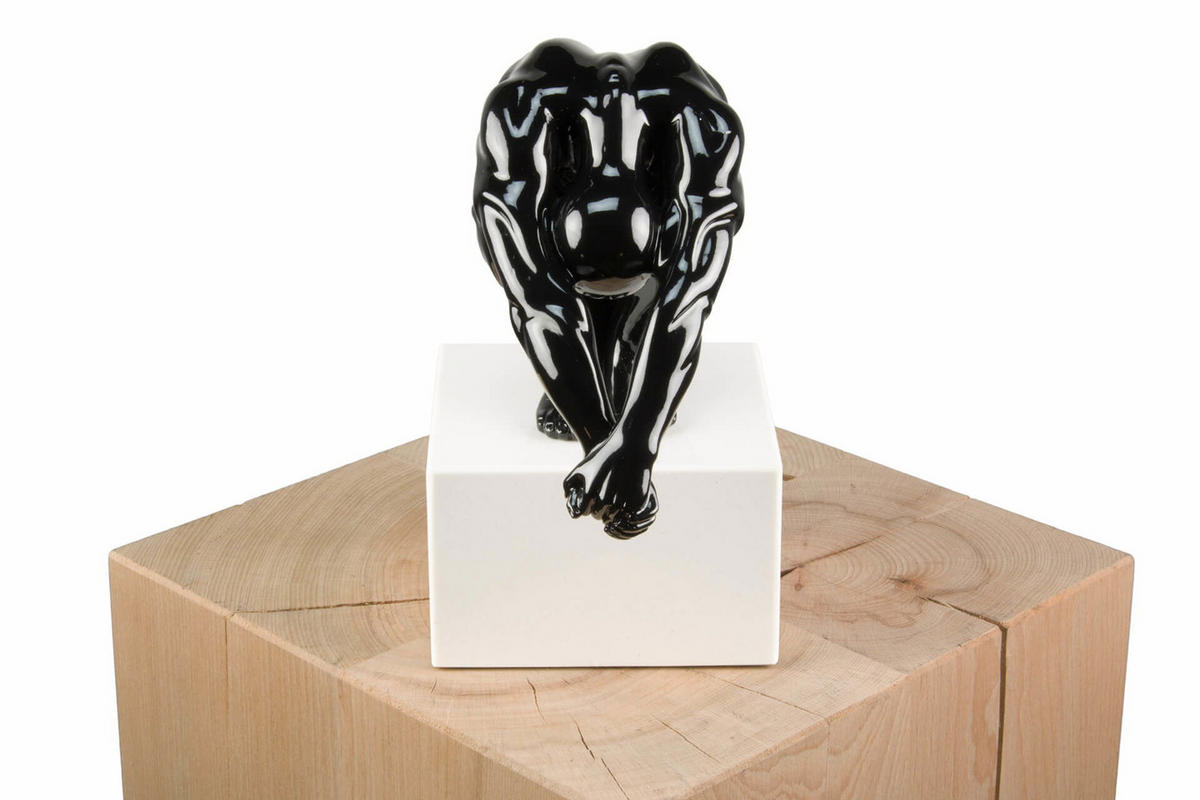 SKULPTUR Schwarz 20/23 cm - Schwarz, Stein (2.2/23/13cm) - KUNSTLOFT