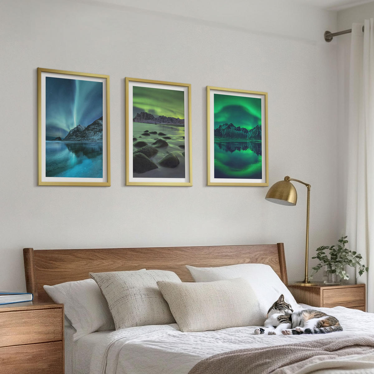 BILDER SET 3er Set - 40x60 cm Goldrahmen - Winterlandschaft der Aurora borealis - Goldfarben, Kunststoff (40/60cm) - TULUP